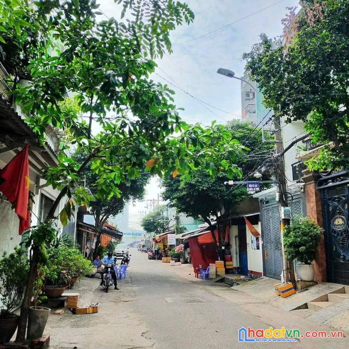 Bán nhà 5 tầng đường thoại ngọc hầu, hẻm xe tải thông, 72 m2 chỉ 9.85 tỷ
