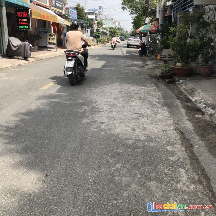 Nhà mặt tiền, hiệp thành,q12, 2t,shr,hđt 10tr/th, nhỉnh 3 tỷ( bán gấp )