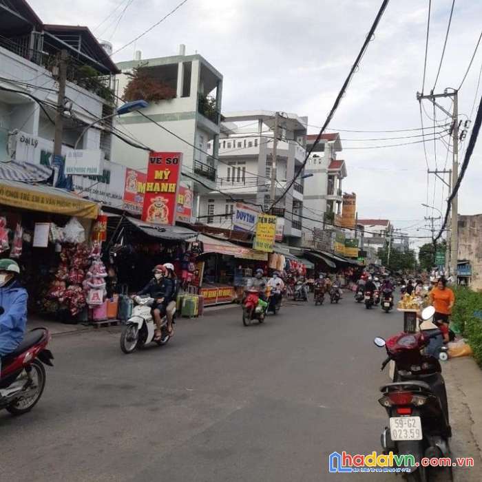 Mặt tiền nguyễn ảnh thủ 4x18, nhà cũ tiện xây mới, đang cho thuê 7,5tr/tháng nhỉnh 5 tỷ