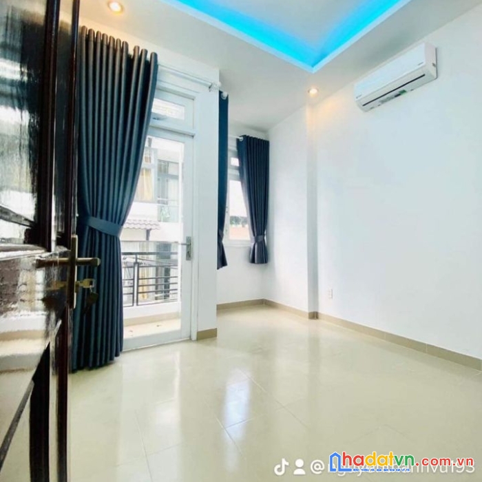 Bán nhà hxh tránh đường ống ích khiêm q11 - nhà đẹp 5 tầng btct - ôtô 16 chỗ ngủ trong nhà .