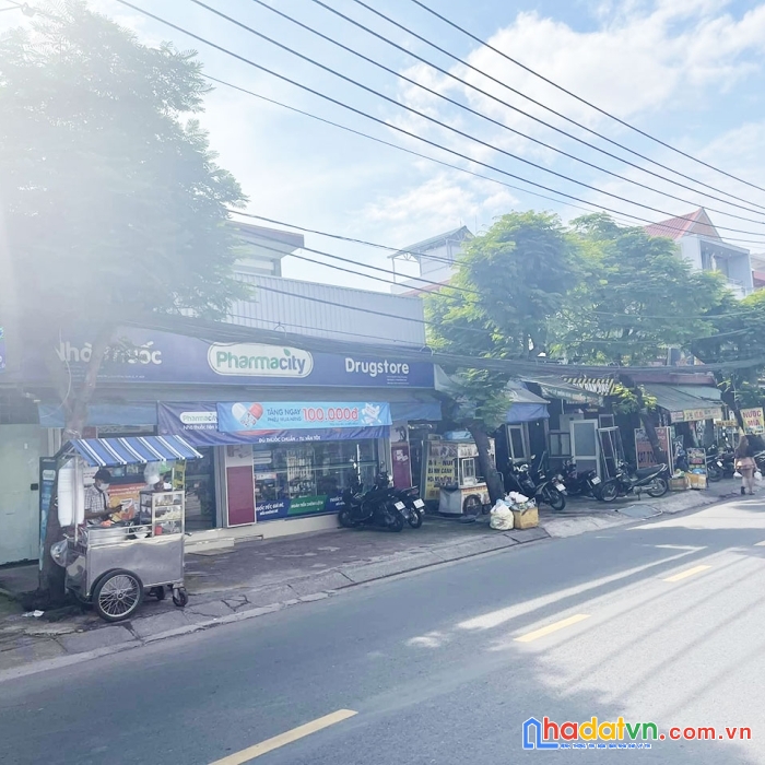 Mặt tiền quận 12 giáp gò vấp - đông hưng thuận, dt.76m2, 3 tầng btct. chính chủ trang bìa.