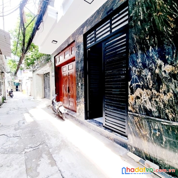 Cực đẹp, nhà tứ liên, tây hồ, dt50m, mt6,5m, 6t, thang máy, giá 8,9 tỷ.