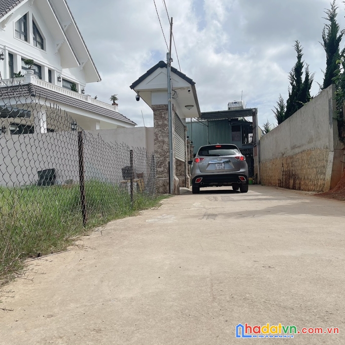 Cần tiền làm ăn em bán nahnh lô đất đẹp ở ngô quyền, phường 6, tp. đà lạt, giá 10,5 tỷ