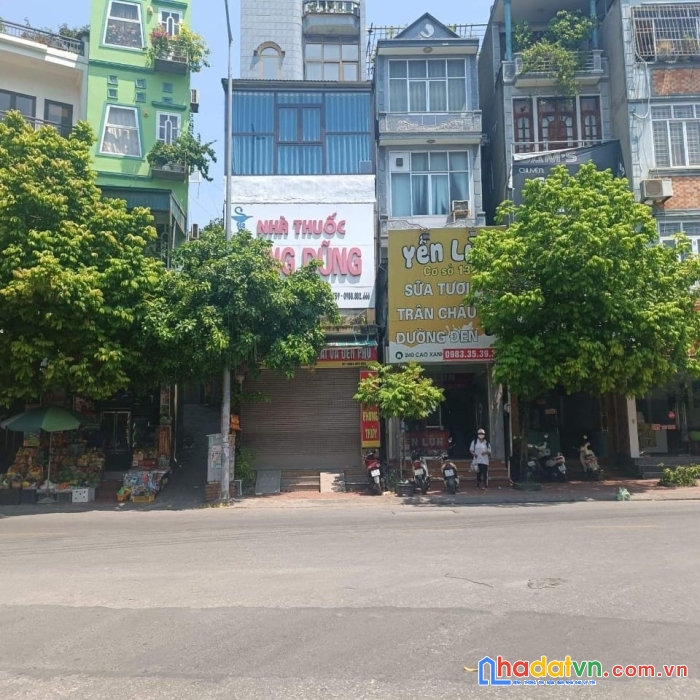 Chính chủ cần tiền bán nhanh căn nhà 4 tầng mặt đường 337 - cao xanh - hạ long - quảng ninh
