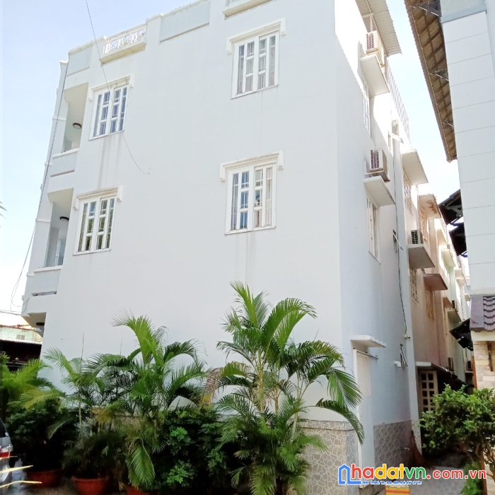 Nhà bán căn góc 2 mặt tiền kdc bông sao ( khu a) p5q8