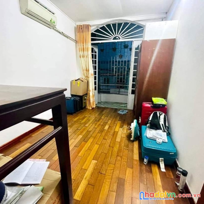 Bán nhà hẻm 1 sẹc nguyễn duy dương quận 10, 3 tầng , dtsd 62m2 chỉ 3 tỷ 2