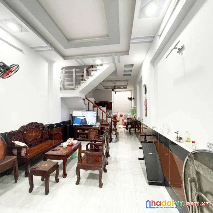 Hxh vào nhà tân chánh hiệp q12, 61m2, 3 tầng btct, gần bv quận 12.