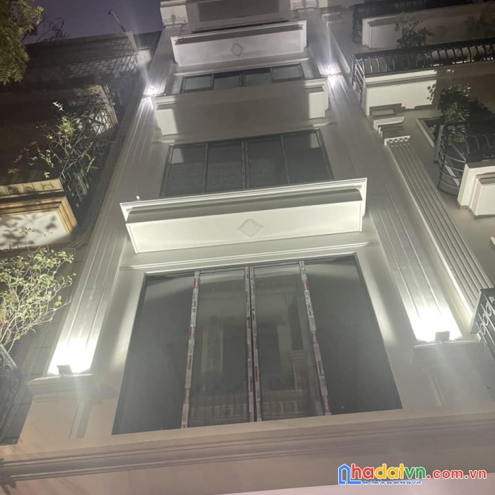 Bán nhà cực sang đẹp hoàng quốc việt-cầu giấy 46m6tầng thang máy, ô tô vào nhà, kd,vp đỉnh, 13,8 tỷ