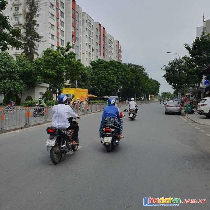 Bán nhà mặt tiền đường số 8, p. bhh, 4 tầng, đường nhựa 8m, 100m2 giá 12.5 tỷ