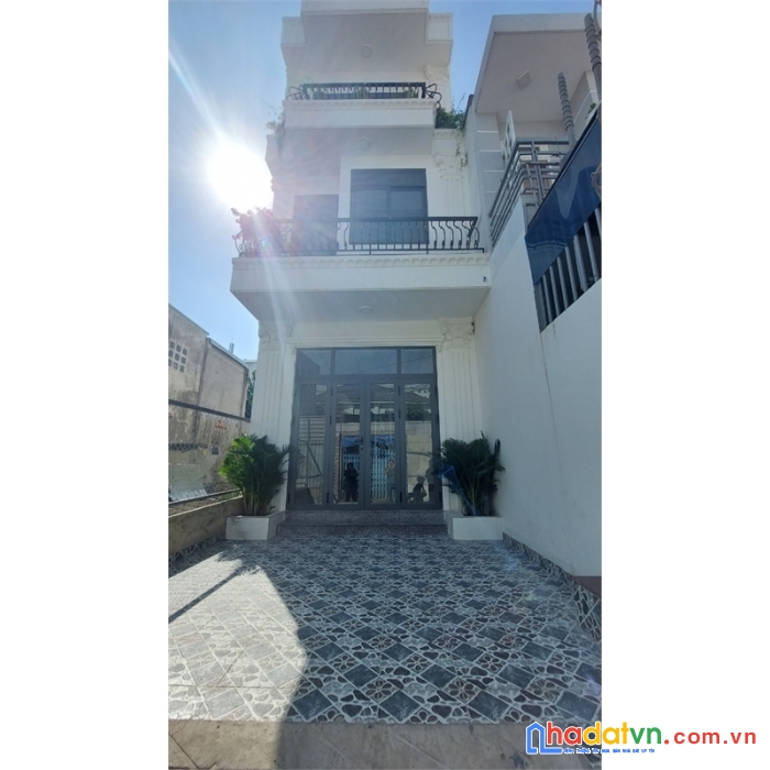 Bán nhà hxh trường thọ, thủ đức, 80 m2, 3 tầng, ngộp bank nhỉnh 6 tỷ