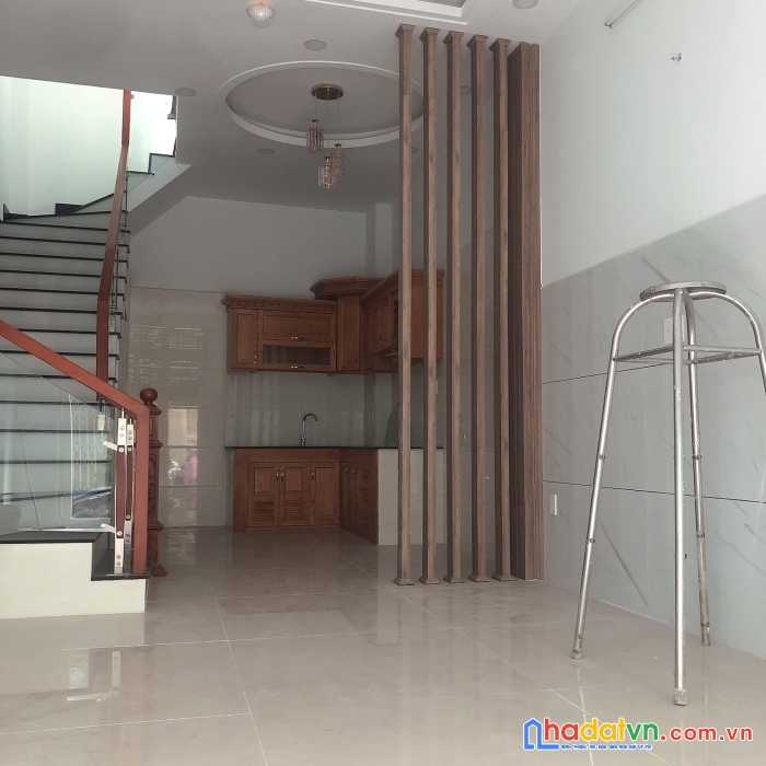 Bình tân - 36 m2 - 4 tầng btct - mới tinh - 4 pn - 4 wc - vuông vức.