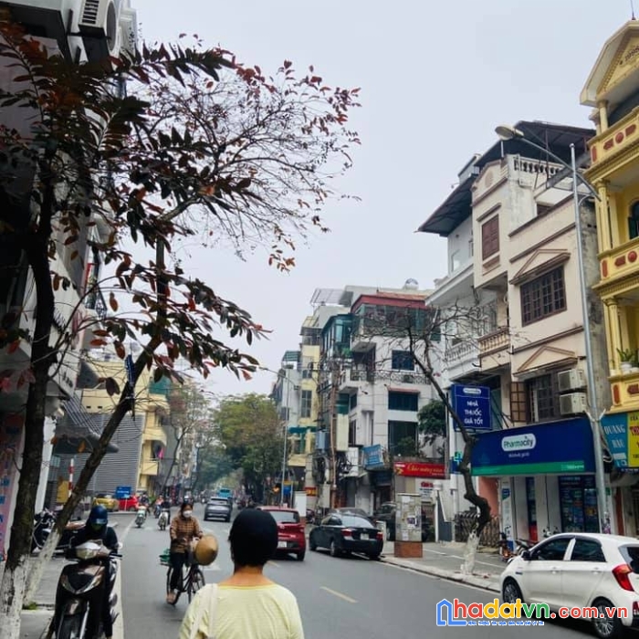 Hoa hậu 2 mặt phố đống đa, vỉa hè, kinh doanh đa ngành, 80m2, mặt tiền 10m, giá 35 tỷ