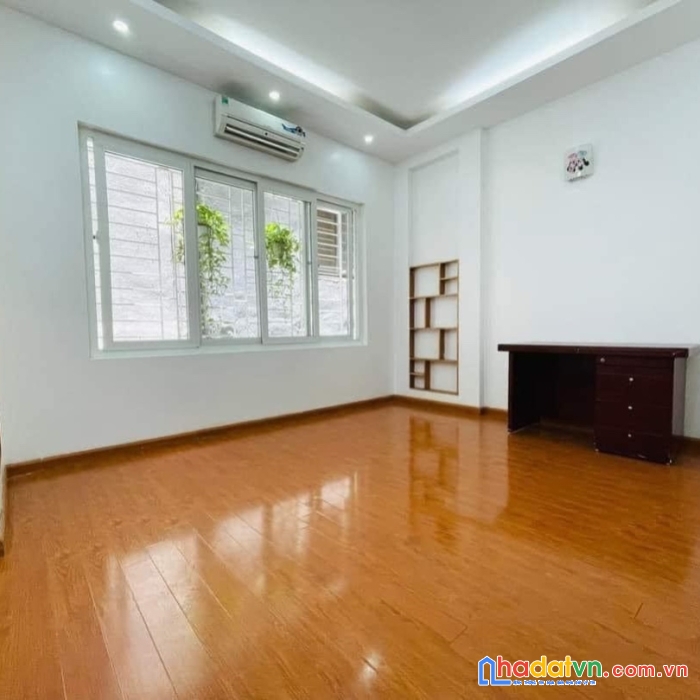 Nhà mới đón tết phố trần quang diệu, đống đa, ở ngay, gần ô tô, trước nhà 3.5m, chỉ 2.55 tỷ