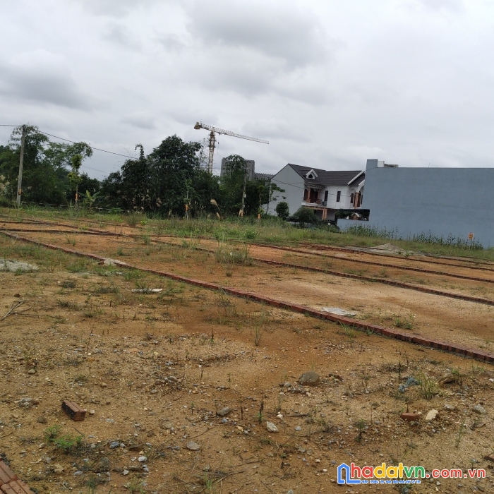 Bán đất nền tại tp yên bái - đường nguễn tất thành 0867047978