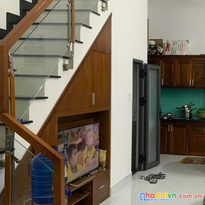 Bán nhà 65 m2 đường nguyễn văn quá q12 nhĩnh 4 tỷ