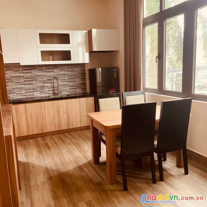 Toà nhà căn hộ 6 tầng, 12 căn hộ, góc 2 mặt tiền dương vân nga