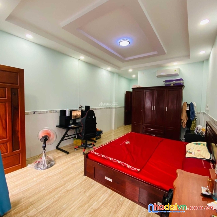 Siêu hot!!! bán nhà tân bình cần bán gấp nhà hxh 2/ lý thường kiệt, dt 4m x 22m, gía chỉ 11.3 tỷ_tl