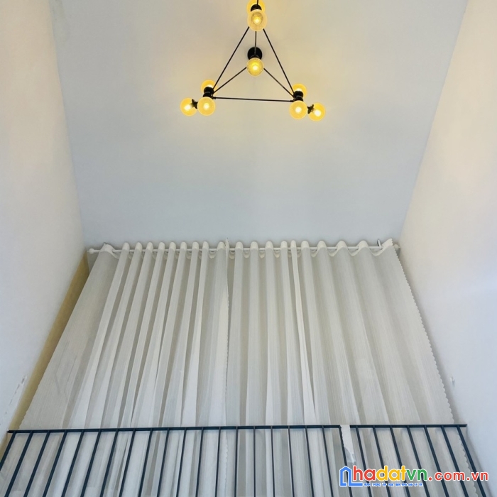 Chính chủ gởi bán gấp nhà hxh sát mặt tiền nguyễn văn đậu bình thạnh-40m2-sổ vuông đẹp -2mặt tiền