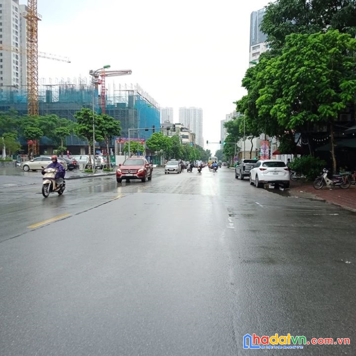 Bán nhà mặt phố ngụy như kon tum, 60m2, 8 tầng, mt5.2m, giá 30 tỷ