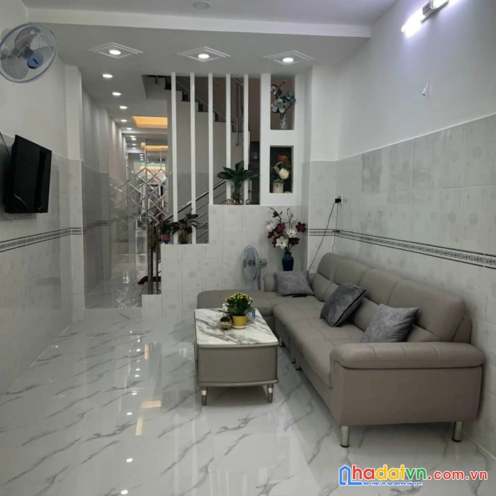Nhà mt đường số kdc tân quy, p tân quy, nhà mới 3 tầng, 4pn, chỉ 9 tỷ hơn