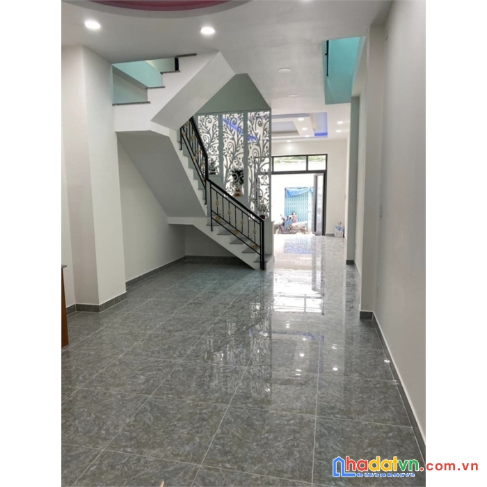 Nhà hxh đường số 2, trường thọ, thủ đức, 4 x 20 m, 3 tầng, chỉ 6x tỷ