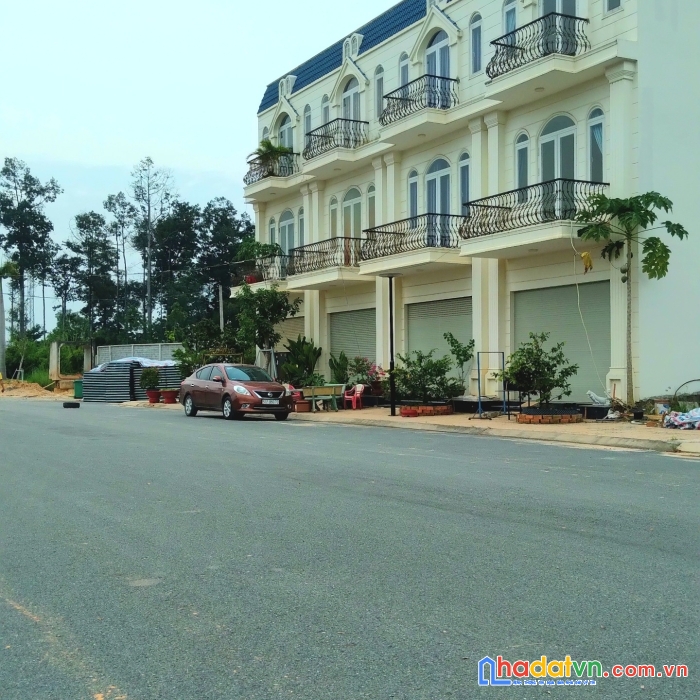 Nhà đất giá rẻ cuối năm 