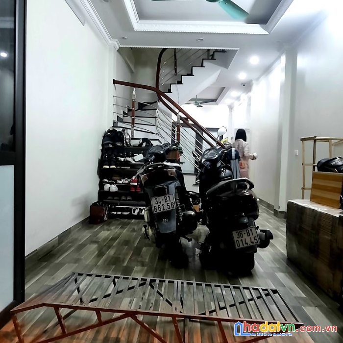 Bán nhà phố minh khai hai bà trưng 37m2 x 4 tầng giá 3.7 tỷ kinh doanh