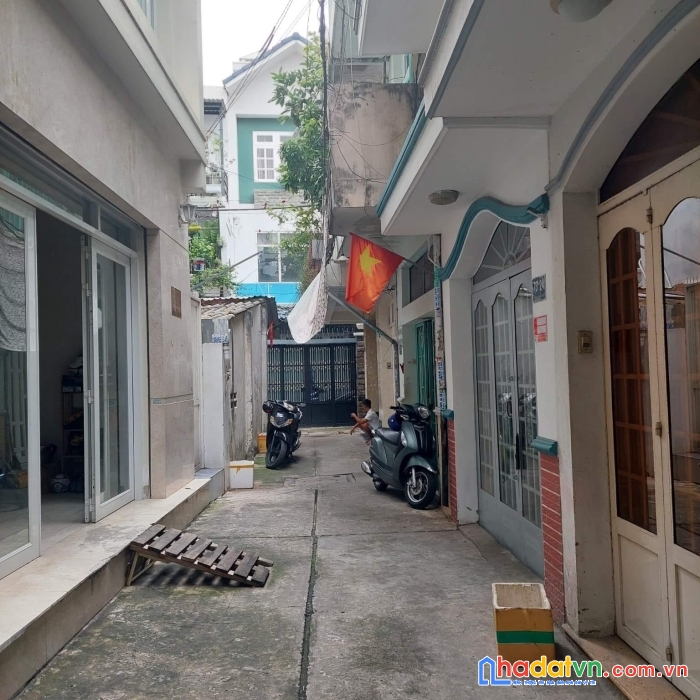 Nhà bán hẻm ba gác sát quận nhất - dương bá trạc p1q8 - giá 4.7 tỷ
