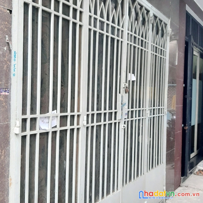 Cho thuê nnc hxh hưng phú p10.q8. giá 9 triệu/tháng