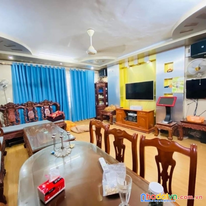 Bán nhà thái thịnh lô góc 2 thoáng, ô tô, 6 tầng, giá chỉ 7.9 tỷ