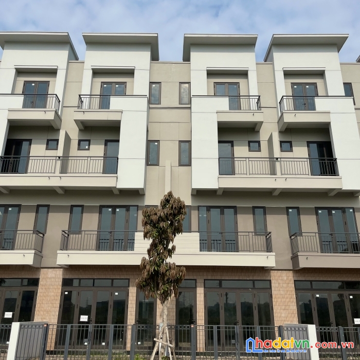 Bán căn góc vườn hoa 3 mặt thoáng đẹp nhất dự án centa diamond từ sơn