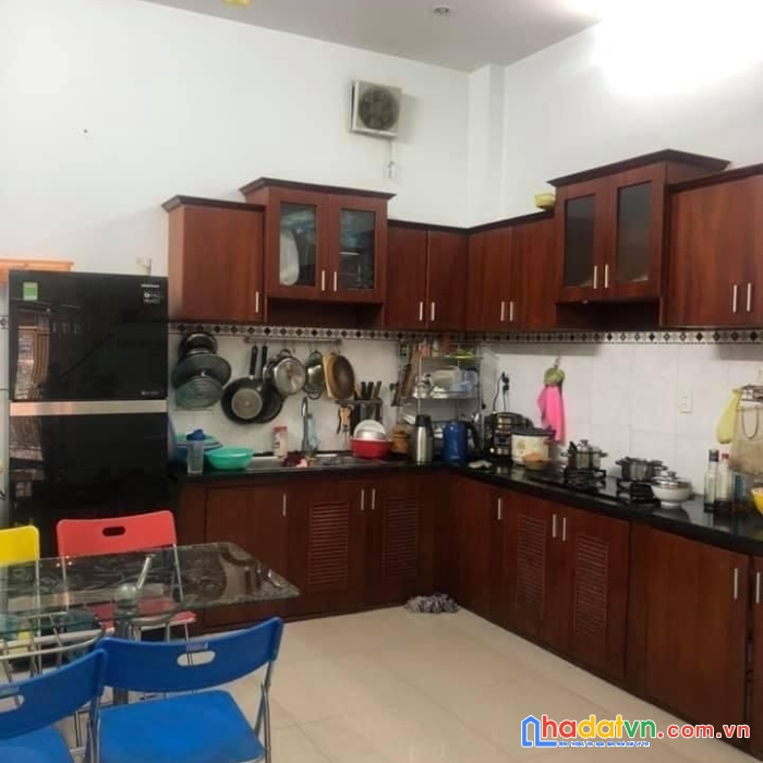 7 chổ vào nhà- hẻm thông- mã lò- 63m2- an ninh sạch sẽ- nhỉnh 5 tỷ 5 tl
