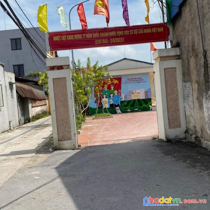 Chính chủ cần bán gấp 71m2 lỗ giao việt hùng đông anh ô tô đỗ cửa nhỉnh 2 tỷ. kinh doanh được luôn