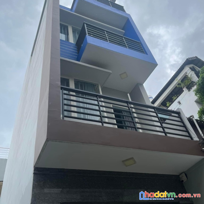 Nhà mới 4 tầng lạc long quân p5 q11 hẻm xe tải   nhỉnh 6  tỷ