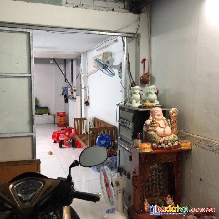 Nhà đẹp hxh thông tứ phía, chỉ 60 triệu/m2, dt 4.9x20.80m, trần xuân soạn, phường tân hưng, giá 6