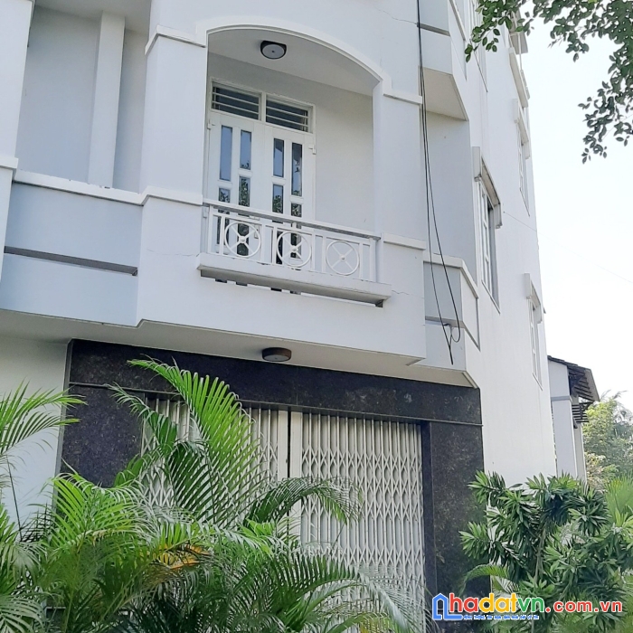 Nhà 4 tầng căn góc mặt kdc bông sao p5q8. giá 9,5 tỷ tl