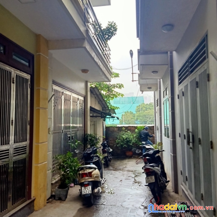 Nhượng 30m2 phân lô tập thể cán bộ view kdt mỹ đình cực thoáng