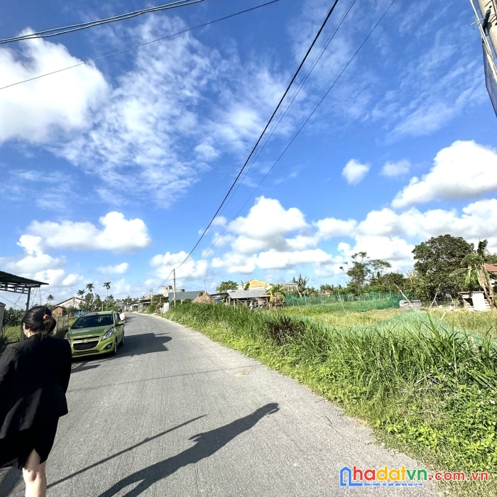 Lô đất 1000 gần thành phố tam kỳ phù hợp làm nhà vườn, tách thửa phân lô