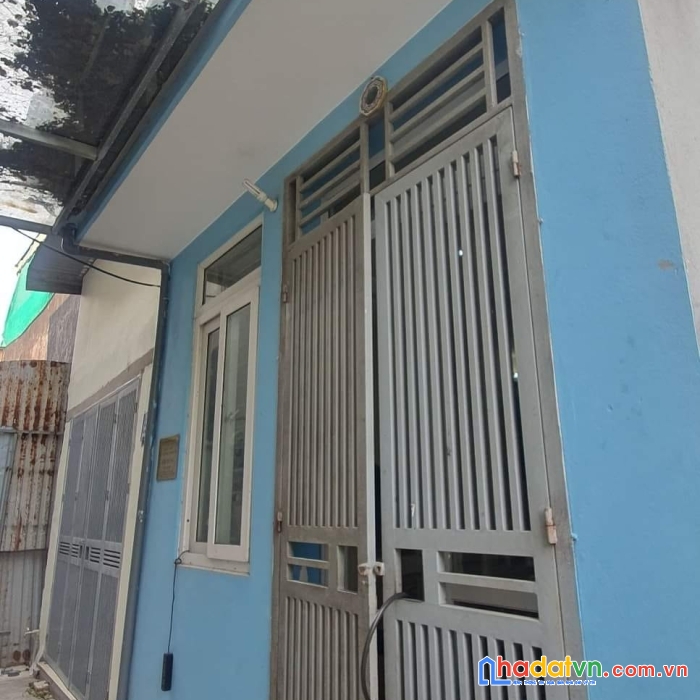Nhà định công hạ đẹp ở luôn