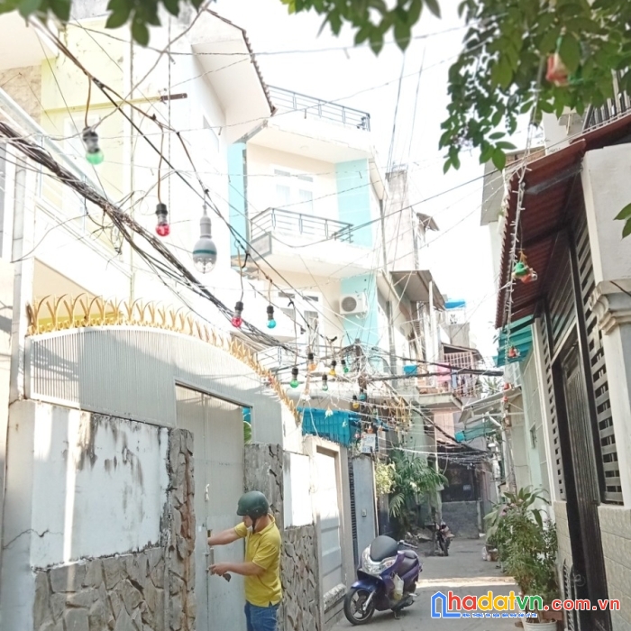 Nhà bán hẻm thông 1583 phạm thế hiển p6,q8 - giá: 6 tỷ tl