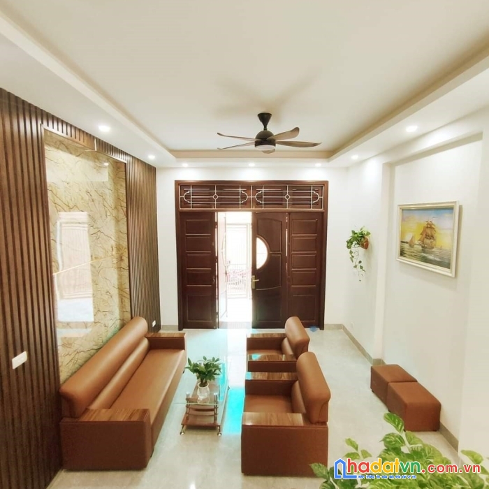 ⭐⭐⭐⭐⭐phạm văn đồng nhà đẹp như ý, dân xây, giá tốt 37m, 2.95 tỷ
