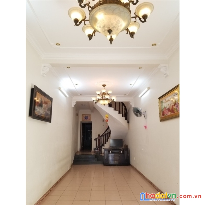 Cho thuê nhà mặt tiền 1t2l đường nguyễn an ninh, tp.vũng tàu dân đông