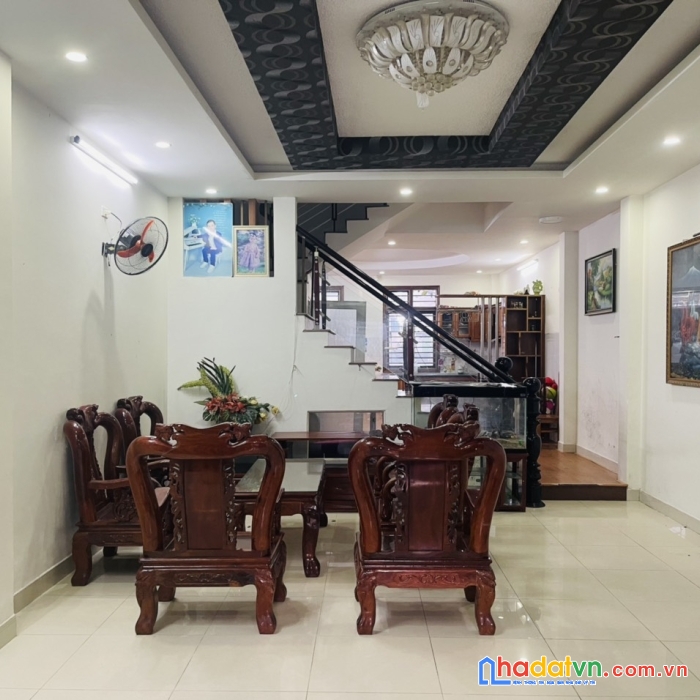 Chính chủ cần tiền gấp  bán nhà ngô thì nhậm liên chiểu 75m2 (5 × 15) giá 3.5 tỷ.