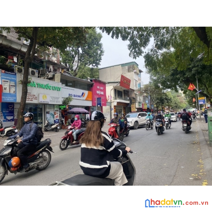 Bán nhà lương định của, rộng 5,5m, 5 tầng, giá chỉ 7.9 tỷ