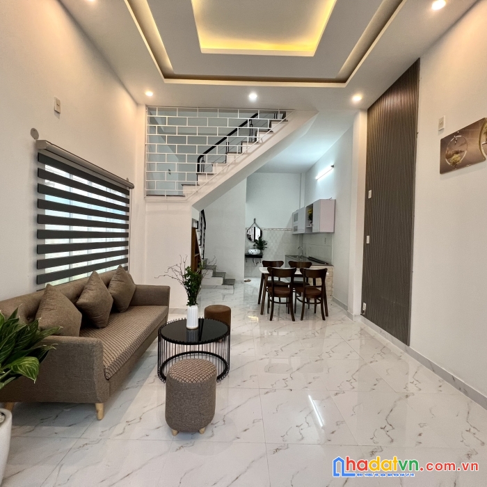 Nhà ông ích khiêm, cầu rồng,  42m2, 2 tầng mới đẹp giá cực rẻ