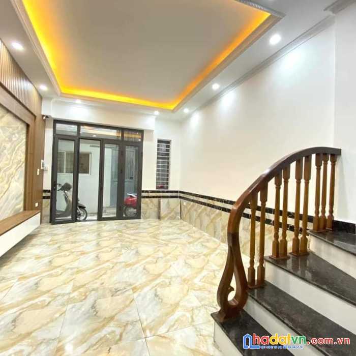 Bán nhà riêng phố láng hạ - ngõ nông rộng, sạch sẽ - 31m2_5 tầng - giá 4,45 tỷ