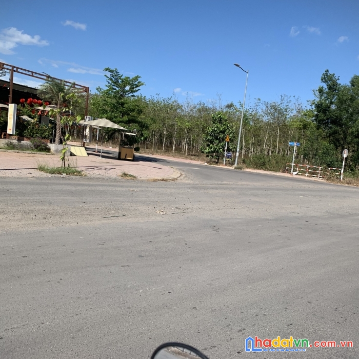 Ngợp bank gấp bán nhà xưởng 3000m2 đường phước bình ấp 1 long thành