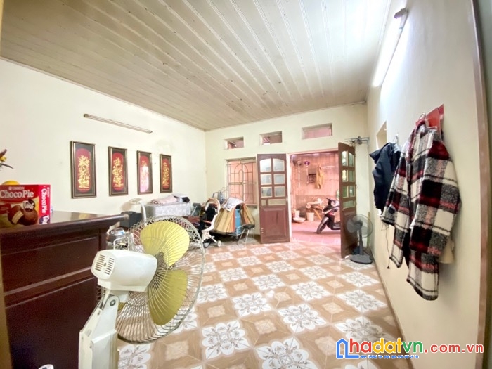 Bán nhà  thuý lĩnh hoàng mai diện tích 60m2 cấp 4 mặt tiền 4.3m giá 2.63 tỷ, vị trí đẹp