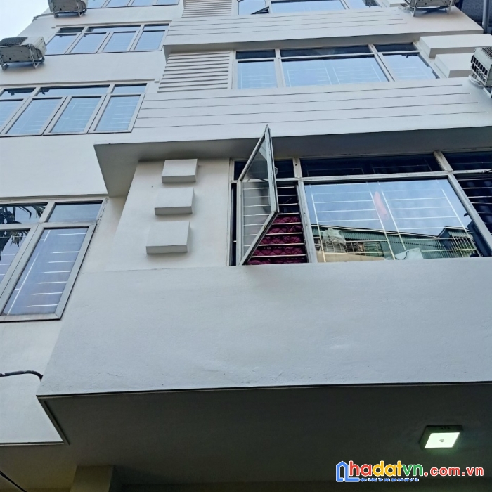 Tòa nhà chdv mễ trì nam từ liêm 100m 7t thang máy 16 tỷ