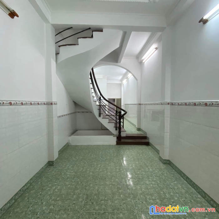 Mặt tiền kinh doanh chợ phạm thế hiển quận 8 giá 7.55 tỷ